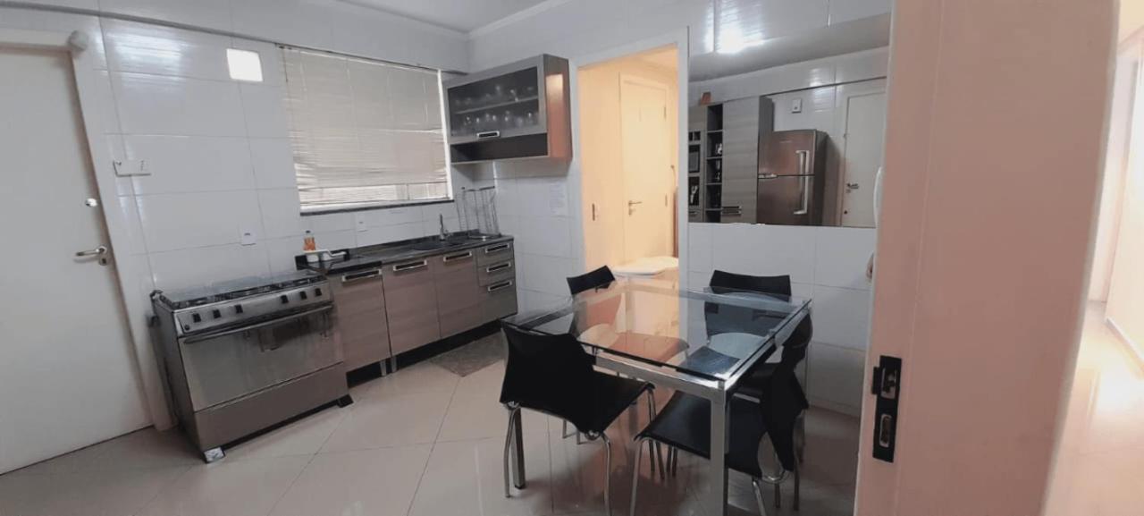 Lindo Apartamento No Coracao Da Cidade - Apartamento Inteiro Ou Seja Nao E Compartilhado Com Outras Pessoas - Perto De Tudo - 2 Quartos - Ar Condicionado - Churrasqueira - Cozinha Completa - 120 Metros Quadrados Ao Todo - Quartos Com 12 Metros Quadra Uniao Da Vitoria Luaran gambar